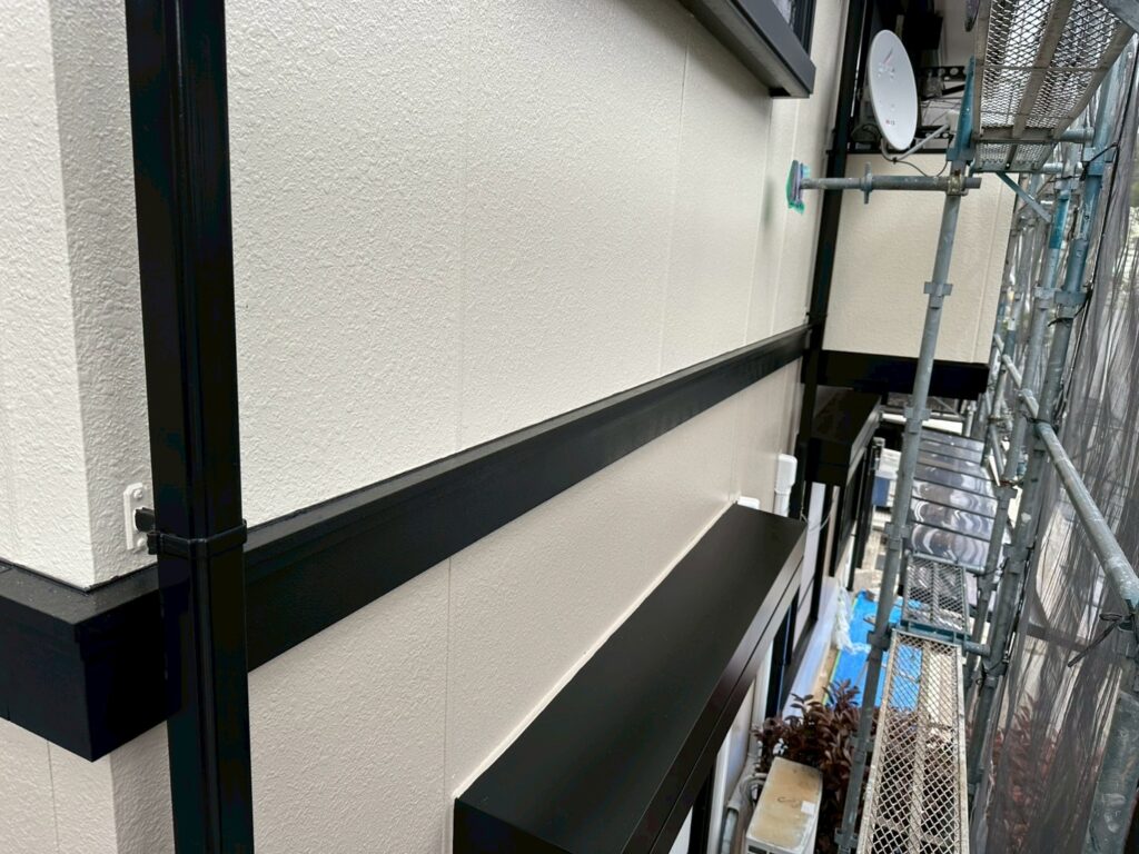 壁塗装完了